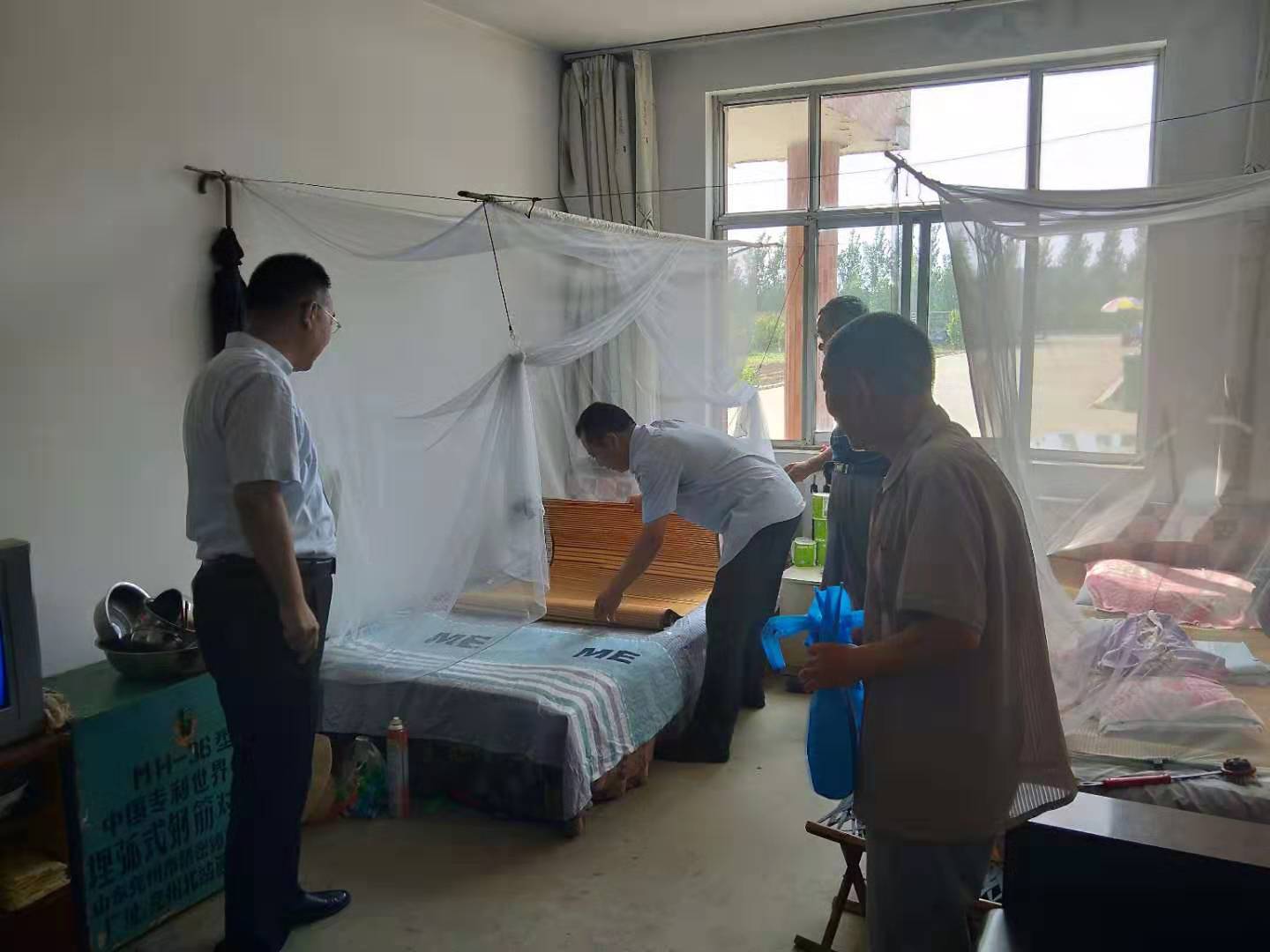 企业党建促发展 党工联合献爱心(图11) 企业党建促发展 党工联合献爱心(图11)